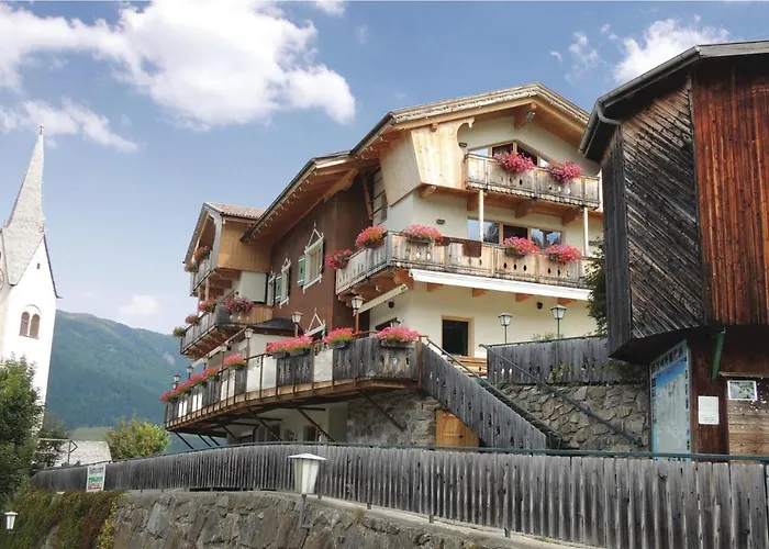 Ferienwohnung Kartitsch * 卡尔蒂斯克