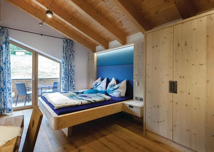 Ferienwohnung Kartitsch 卡尔蒂斯克